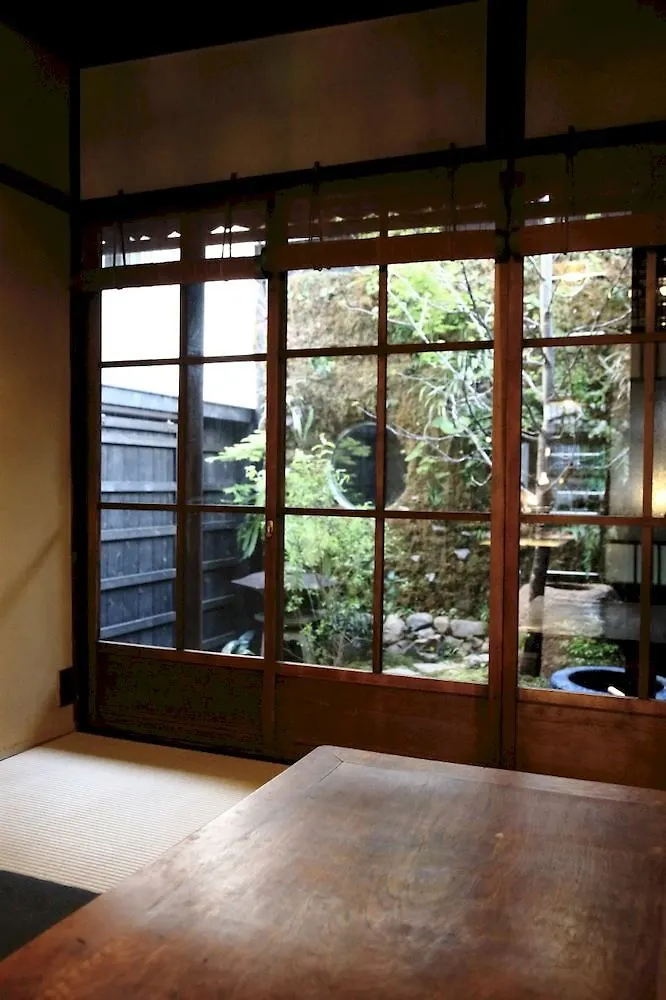 Usaginonedoko Kyoto 0*,  Japan