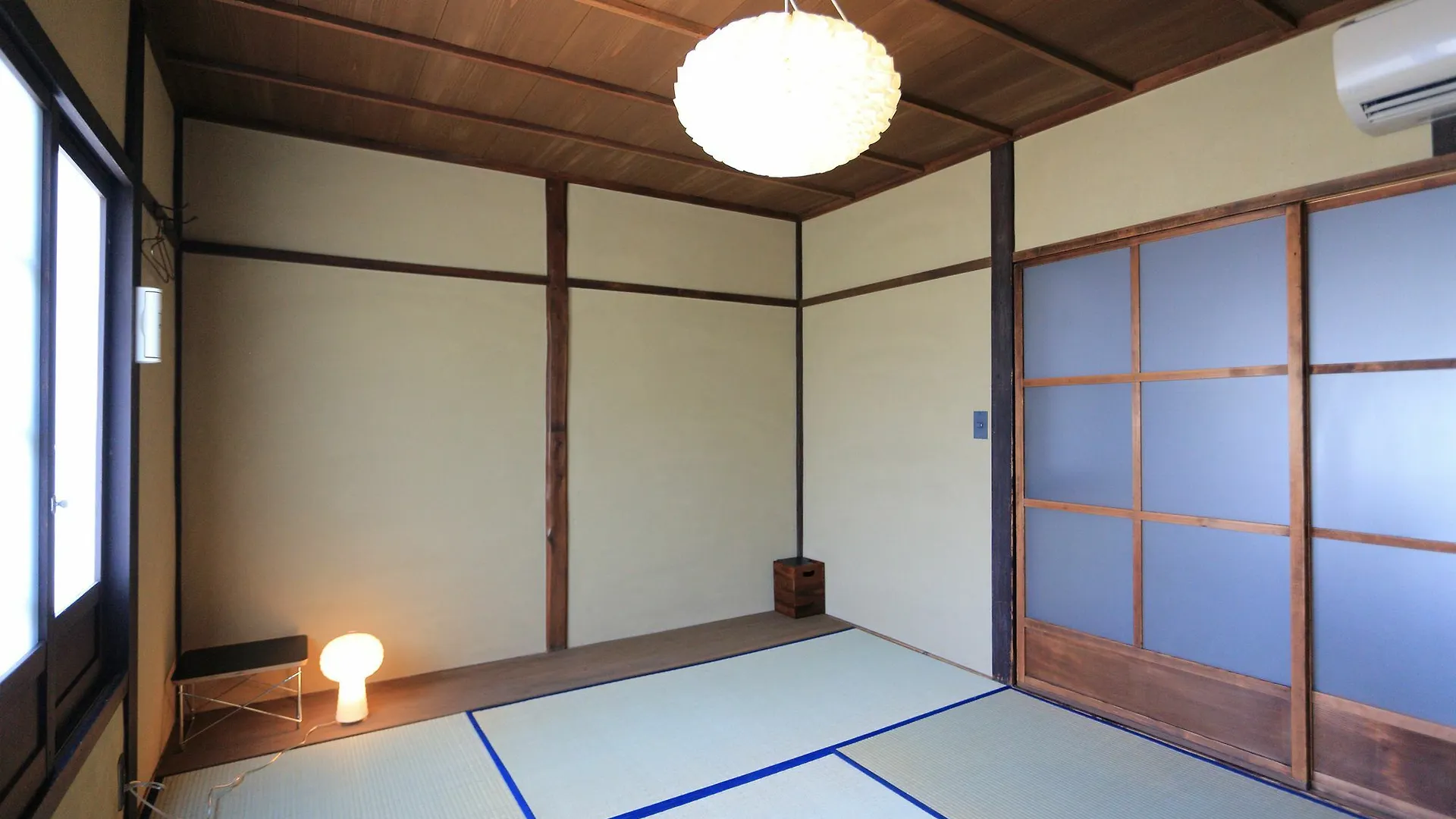 Usaginonedoko Kyoto 0*,  Japan